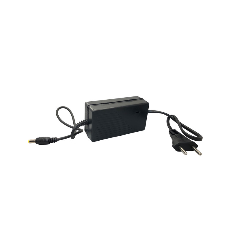 منبع تغذیه 12 ولت 2 آمپر مدل C+