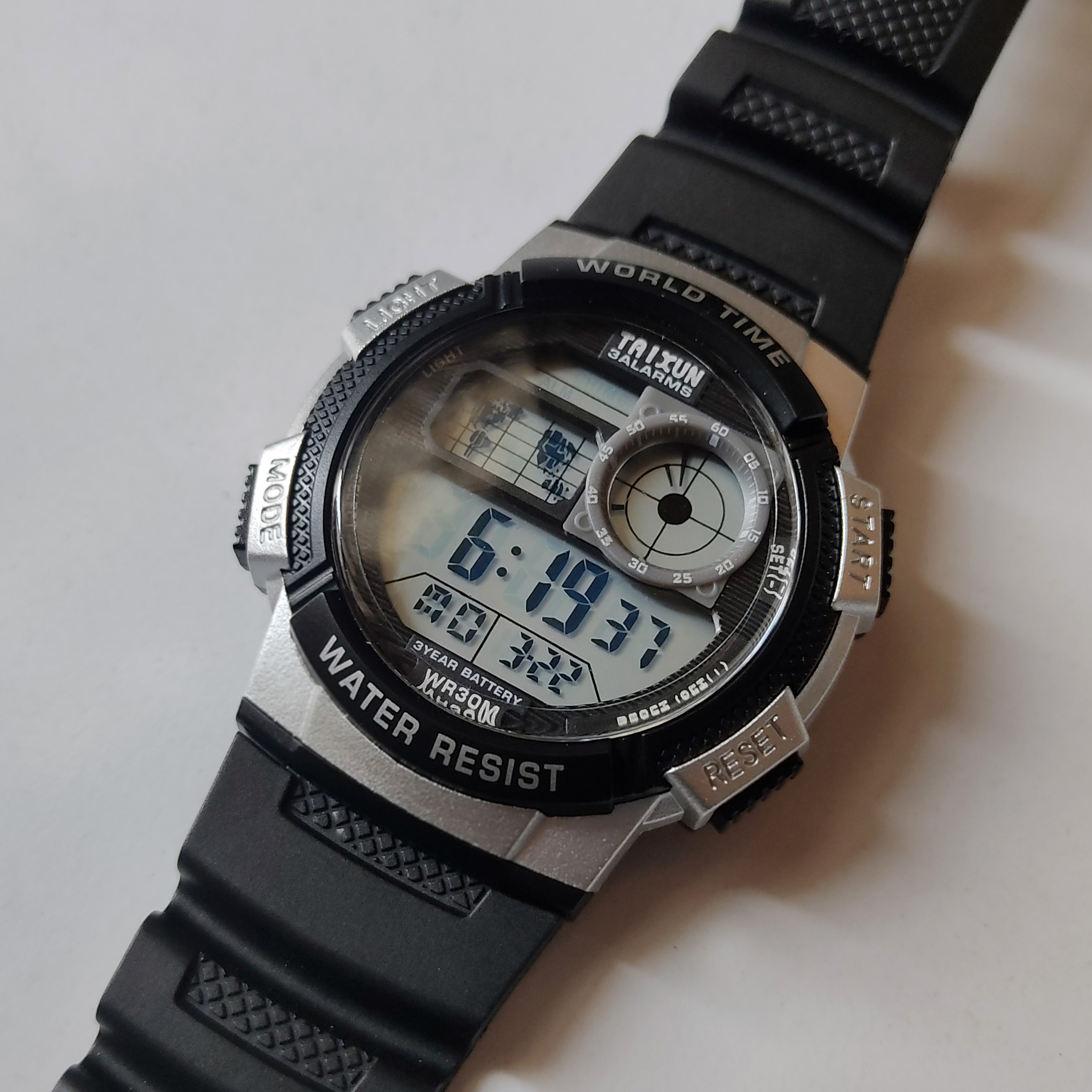 Taixun watch shop