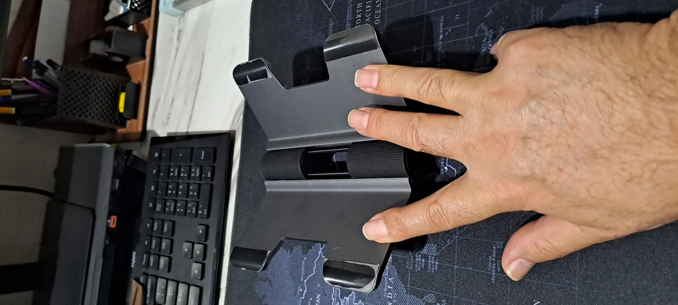 پایه نگهدارنده لپ تاپ هگیبیس مدل ZLS01 VERTICAL