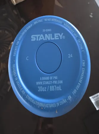 قمقمه استنلی مدل فیلیپ تامبلر گنجایش 0.88 لیتر