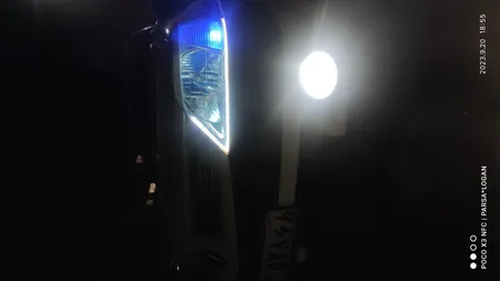 لامپ هدلایت خودرو مدل C6 H11 بسته دو عددی