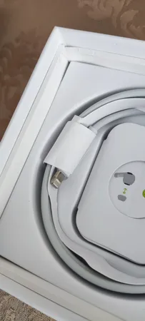 هندزفری بلوتوثی مدل AirPods Pro 2nd Generation Type-C 2024