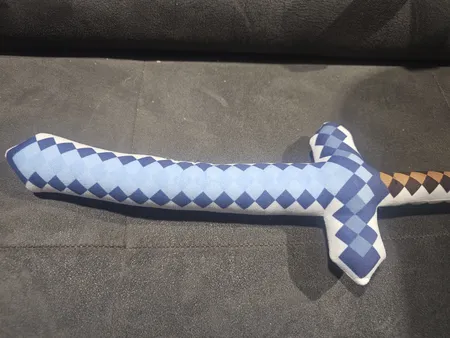 عروسک طرح شمشیر مدل ماینکرافت کد JI110 طول 45 سانتی متر