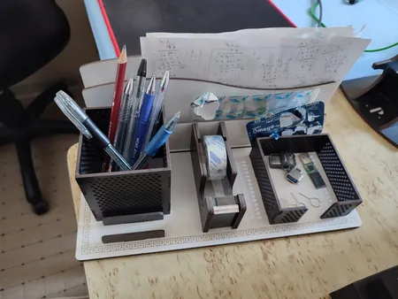 استند لوازم اداری رومیزی مدل CH11