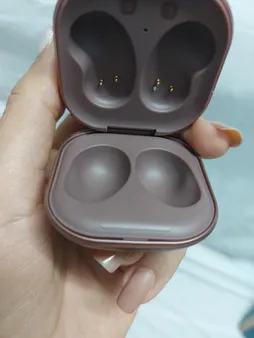 هدفون بلوتوثی سامسونگ مدل Galaxy Buds Live