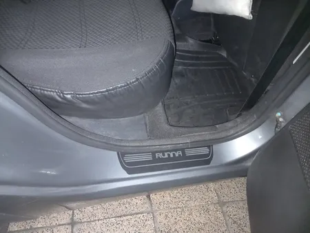 برچسب پارکابی خودرو کد SK044 مناسب برای رانا مجموعه 4 عددی