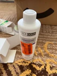 تجریه خرید ژل شست‌وشوی صورت فیس دوکس مدل PIGMASOME حجم ۲۰۰ میلی‌لیتر