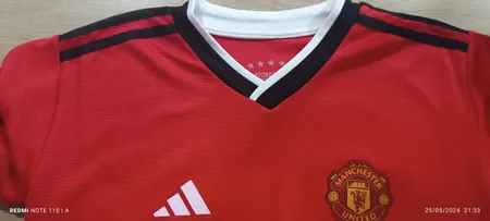 ست 5 تکه لباس ورزشی پسرانه مدل منچستر یونایتد 2023