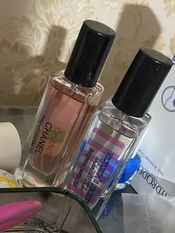 عطر جیبی زنانه فراگرنس پرشیا 116 مدل شنل چنس حجم 30 میلی‌لیتر به همراه عطر جیبی زنانه فراگرنس پرشیا 116 مدل ویکتوریا سکرت بامب شل