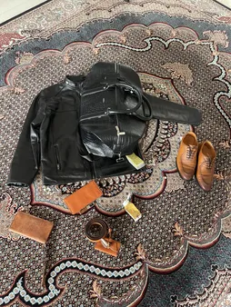 واکس کفش چرم پی واکس کد px به همراه اسفنج