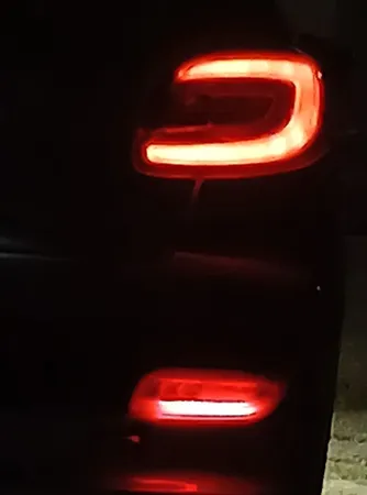 چراغ مه شکن عقب مدل اسپرت مناسب برای پژو 207 بسته 2 عددی