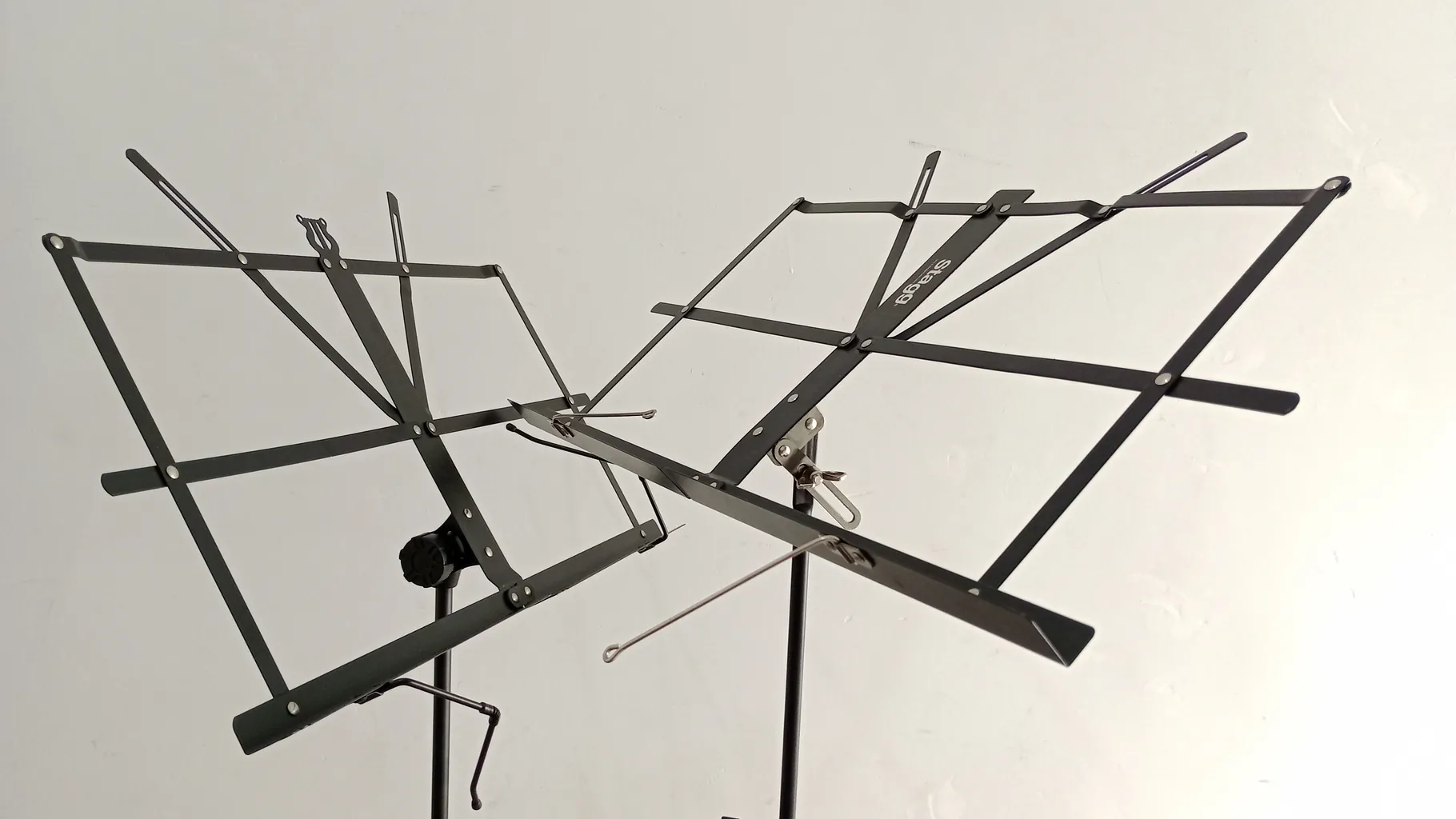 پایه نت استگ مدل MUS-A25 BK