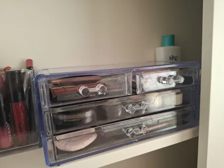 استند لوازم آرایشی مدل Cosmetic