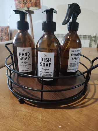 پمپ مایع دستشویی مدل آر مجموعه 2 عددی به همراه اسپری