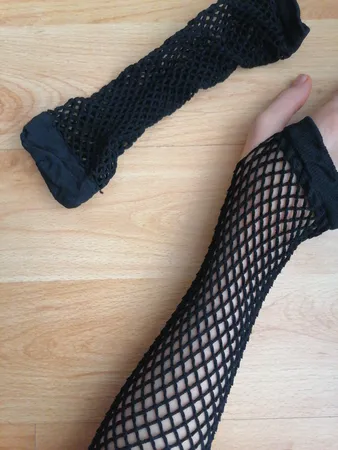 ساق دست زنانه مدل فیشنت یک انگشتی