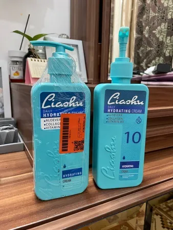 کرم آبرسان لیاشو مدل Collagen حجم 330 میلی لیتر