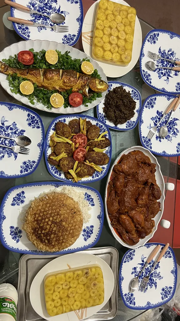 سرویس غذاخوری 27 پارچه 6 نفر چینی زرین ایران مدل فلورانس سری کواترو درجه عالی