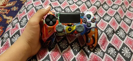 محافظ دسته بازی پلی استیشن 4 مدل rainbow به همراه روکش آنالوگ