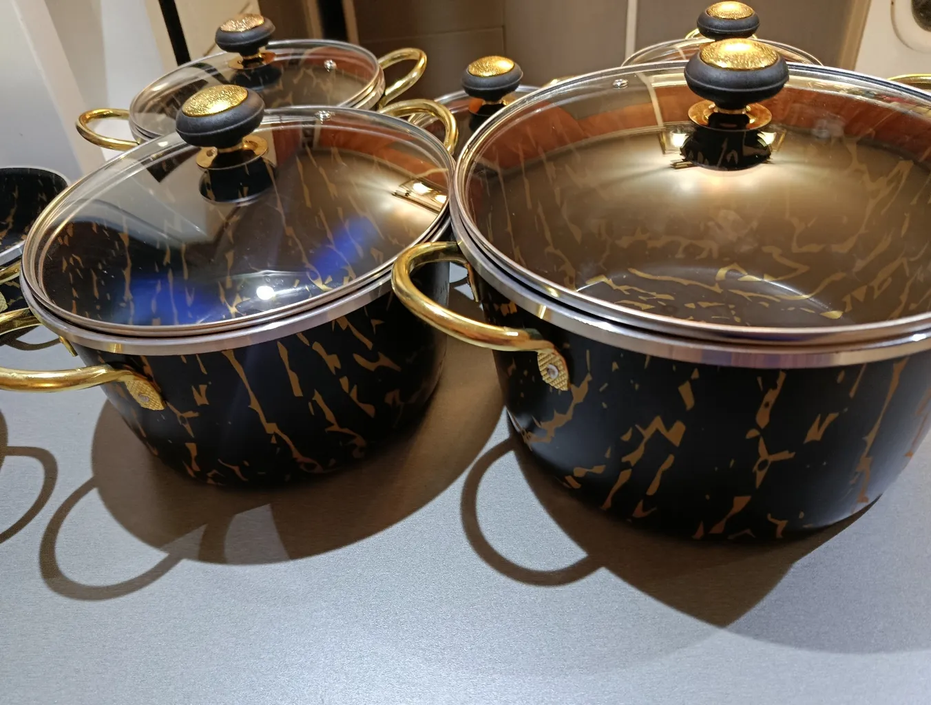 سرویس قابلمه و تابه گرانیتی ۱۴ پارچه سورنا مدل ۴۵۵