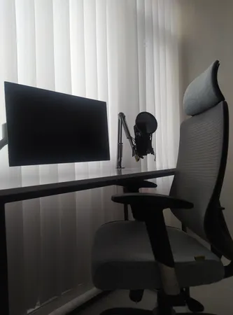 صندلی مدیریتی کادی نو مدل پشت توری VIP