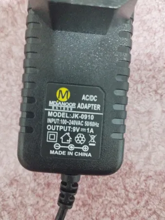 آداپتور 9 ولت 1 آمپر مدیا نور مدل 2021