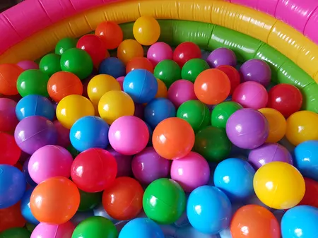 توپ استخر مدل PONY بسته 100 عددی سایز C