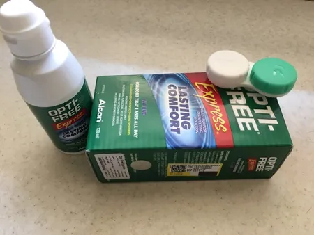 محلول شستشوی لنز اپتی فری مدل Opti Free Express حجم 120 میلی لیتر