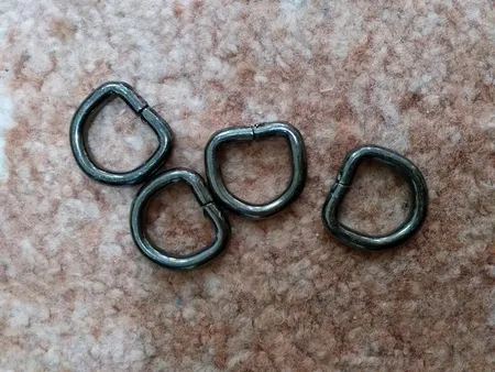 یراق کیف دوزی مدل نیم حلقه کد Y-1.5cmGld بسته 4 عددی