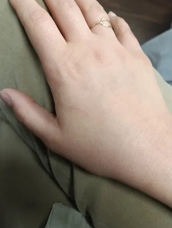 کرم ترمیم کننده پوست لافارر مدل سوکرانیکا حجم 30 میلی لیتر