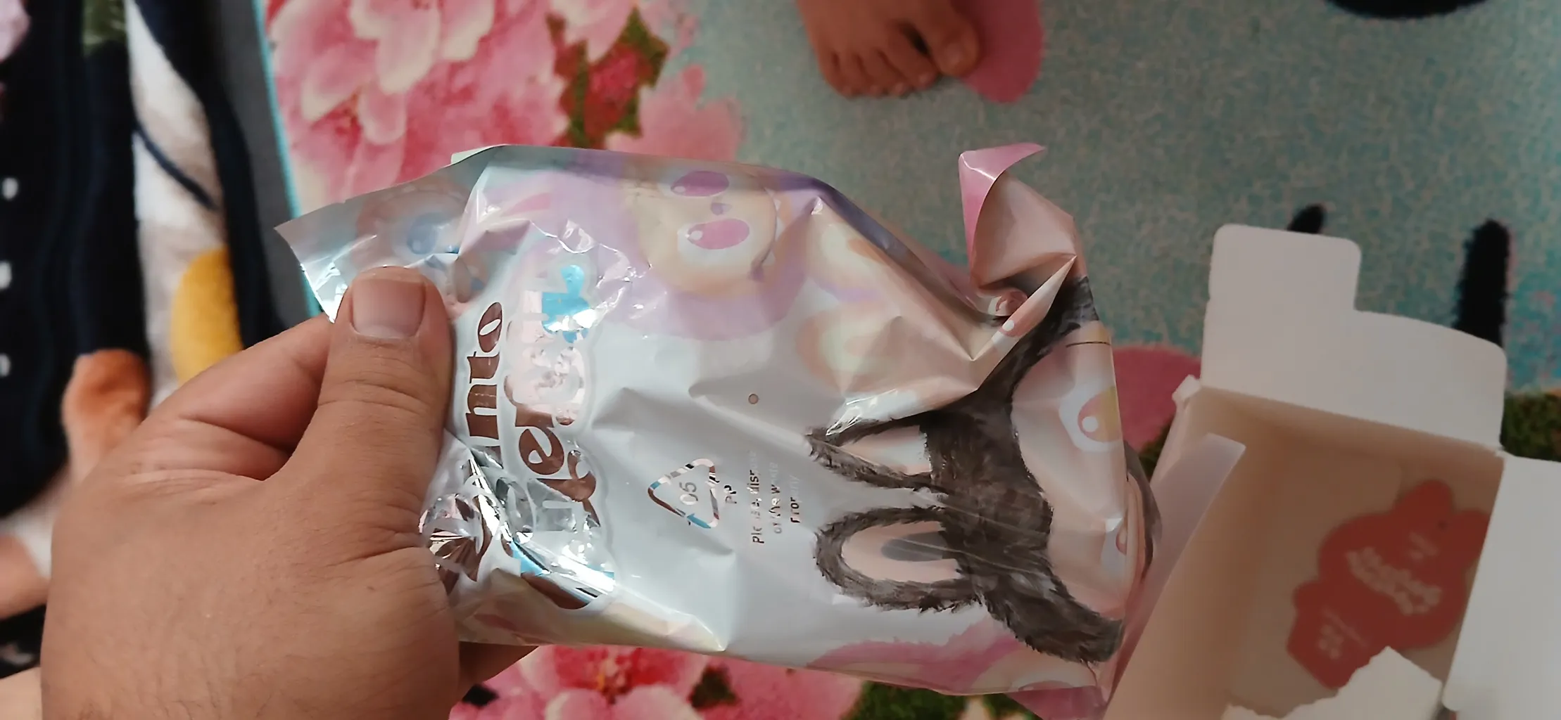 عروسک مدل  ارتفاع 15 سانتی متر