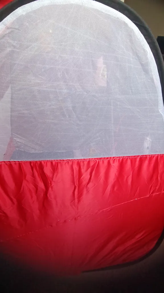 چادر بازی کودک مدل کفشدوزکی کد NGVN-GR-2