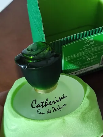 ادوپرفیوم زنانه مدل Catherine حجم 45 میلی‌لیتر