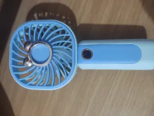 تجریه خرید پنکه شارژی مدل S180 ظرفیت 800 میلی آمپر ساعت