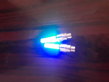 چراغ چرخ دوچرخه آیرون من مدل Rb20 بسته 2 عددی