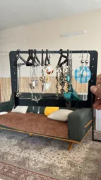 استند جواهرات مدل فروردین طرح چوب لباسی