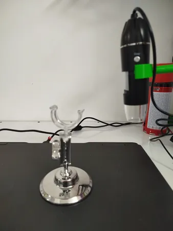 میکروسکوپ دیجیتال مدل 1000X