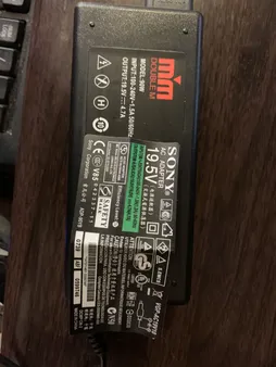 شارژر لپ تاپ 19.5 ولت 4.7 آمپر مدل VGP-AC19V10 AA