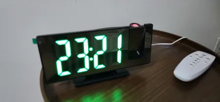 ساعت رومیزی دیجیتال پروژکتوردار مدل 3618LP