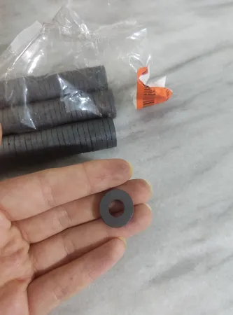 آهن ربا مدل M105 بسته 100 عددی