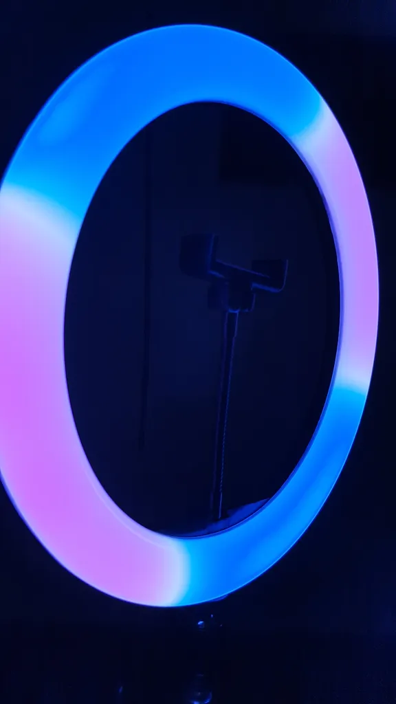 رینگ لایت مدل MJ33-RGB