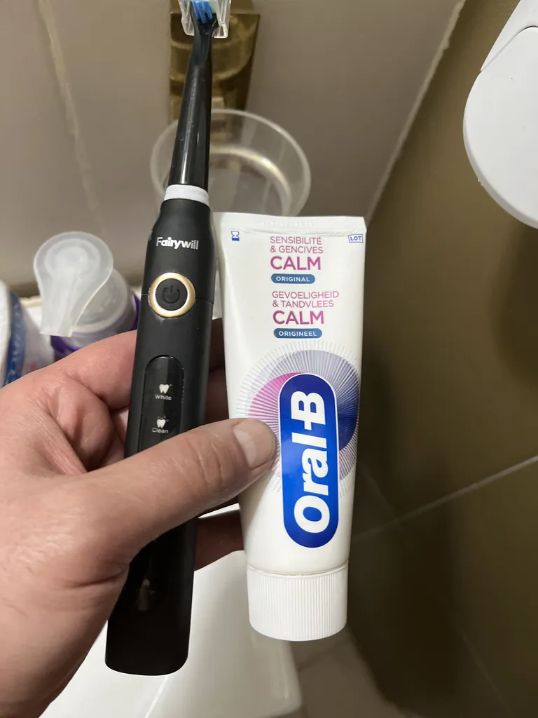 مسواک برقی فایری ویل مدل Oral Care Combo به همراه دستگاه شستشوی دهان و دندان