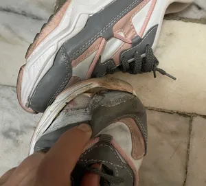 تجریه خرید کفش
راحتی
بچگانه مدل  وحید کد 552VAHID08 رنگ طوسی