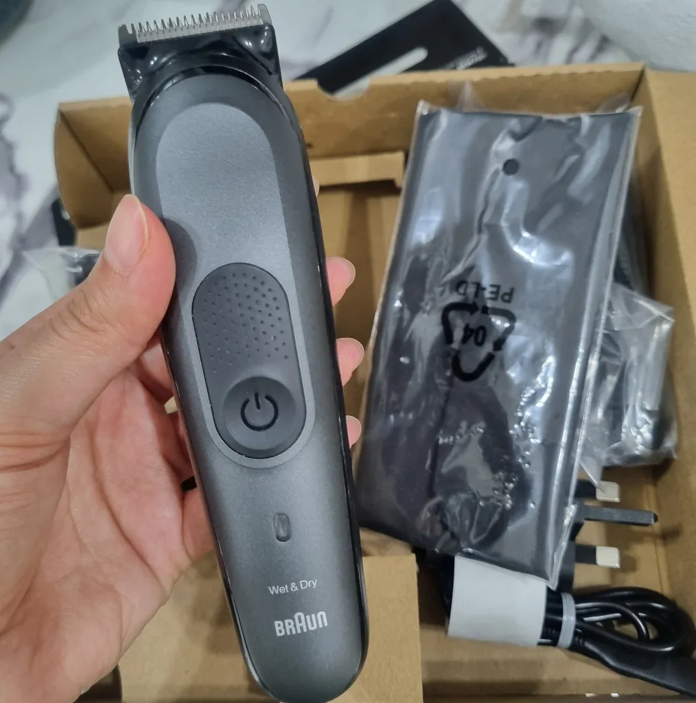 ماشین اصلاح موی سر و صورت شارژی براون مدل MGK7331