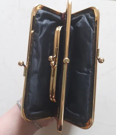 کیف پول زنانه مدل A1