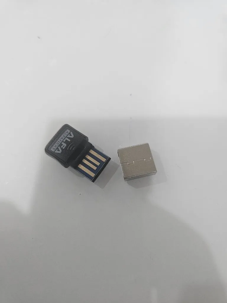 کارت شبکه USB بی سیم آلفا مدل  Twindove