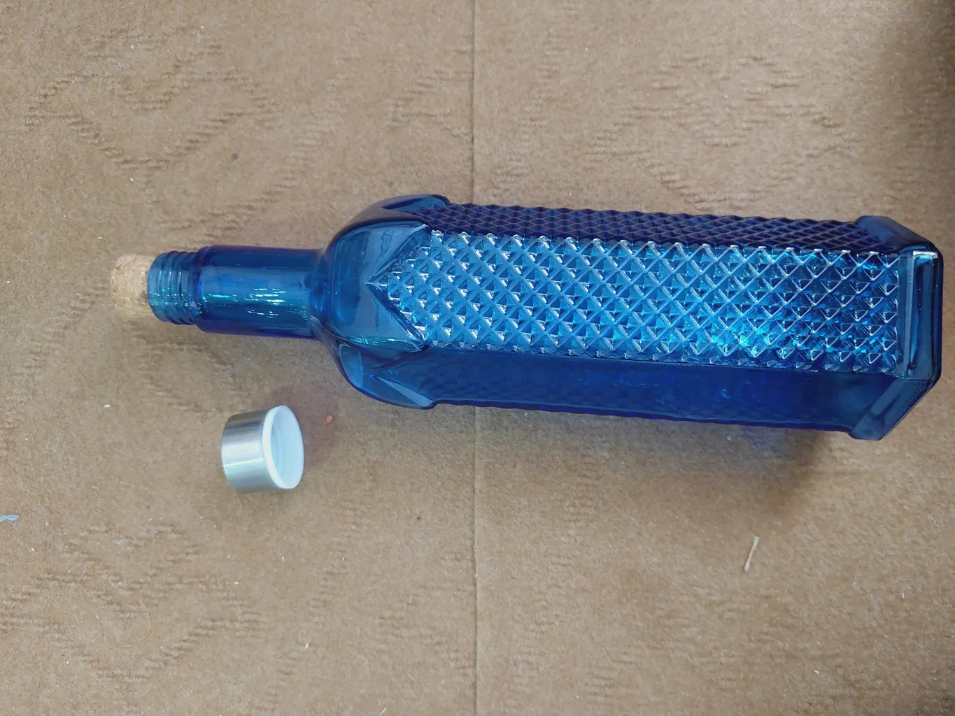 بطری شیشه ای مدل آب خورشیدی شش ضلعی بسته 2 عددی