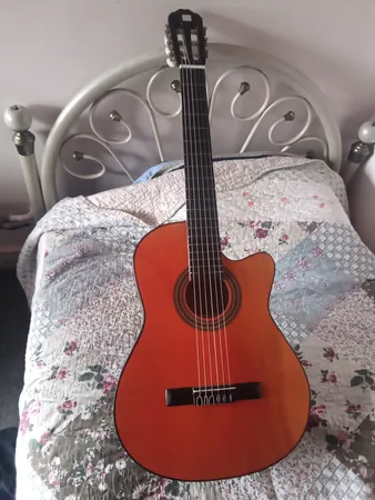 گیتار دیاموند مدل کات 2022