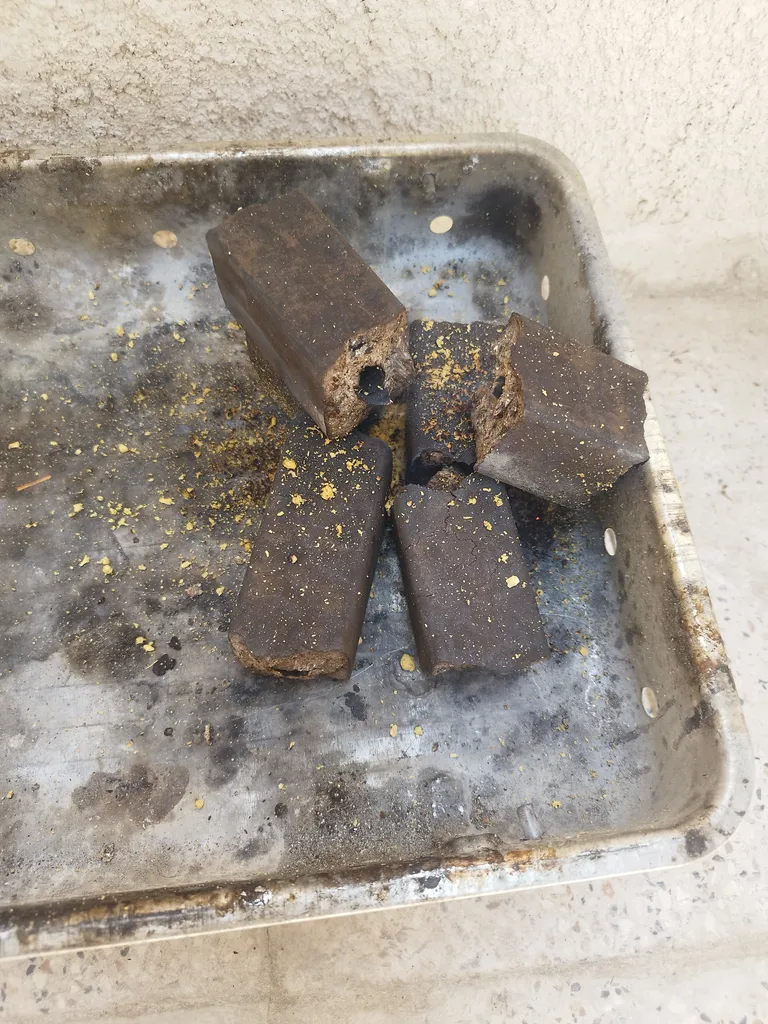 هیزم فشرده مدل پلاس وزن 10 کیلوگرم