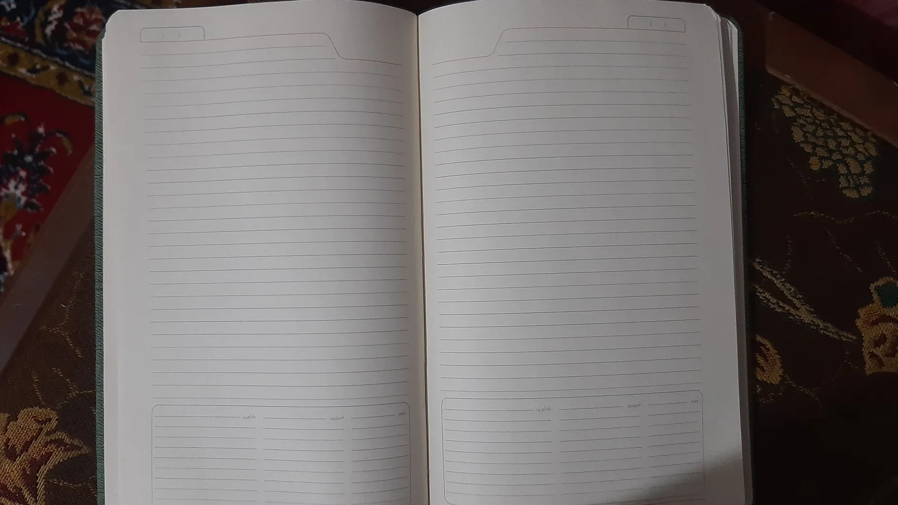 سالنامه سال ۱۴۰۴ تیج سان مدل رایان کد Mکاغذ کرم