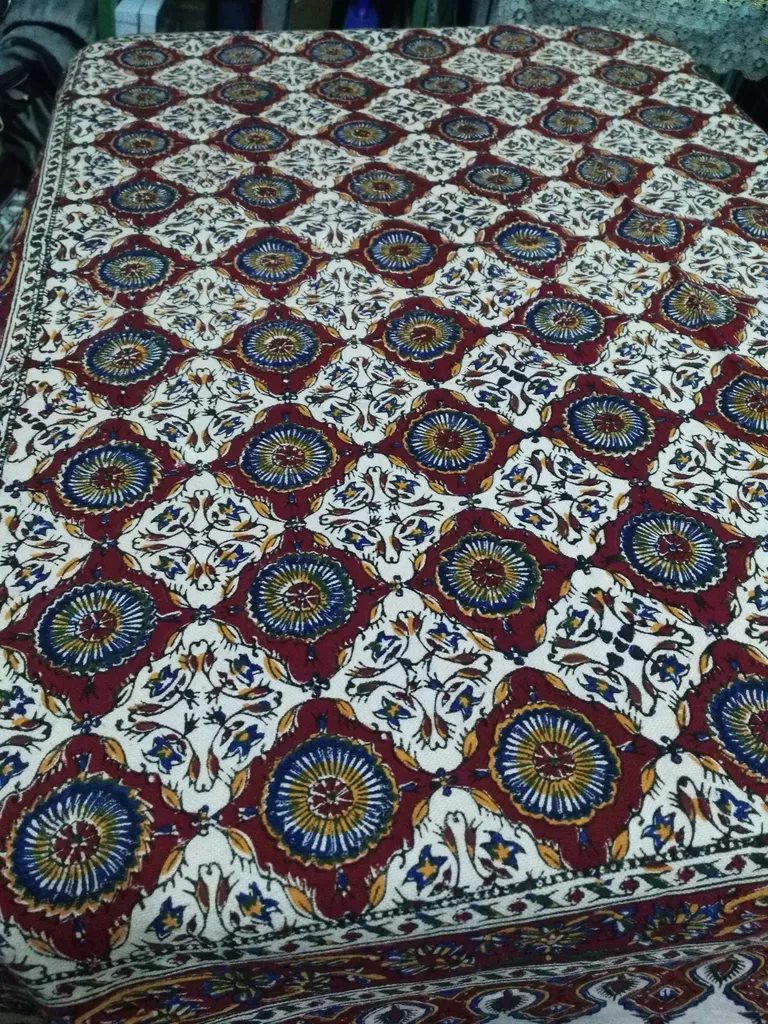 روميزي قلمكار عطريان طرح كاشي كد G388